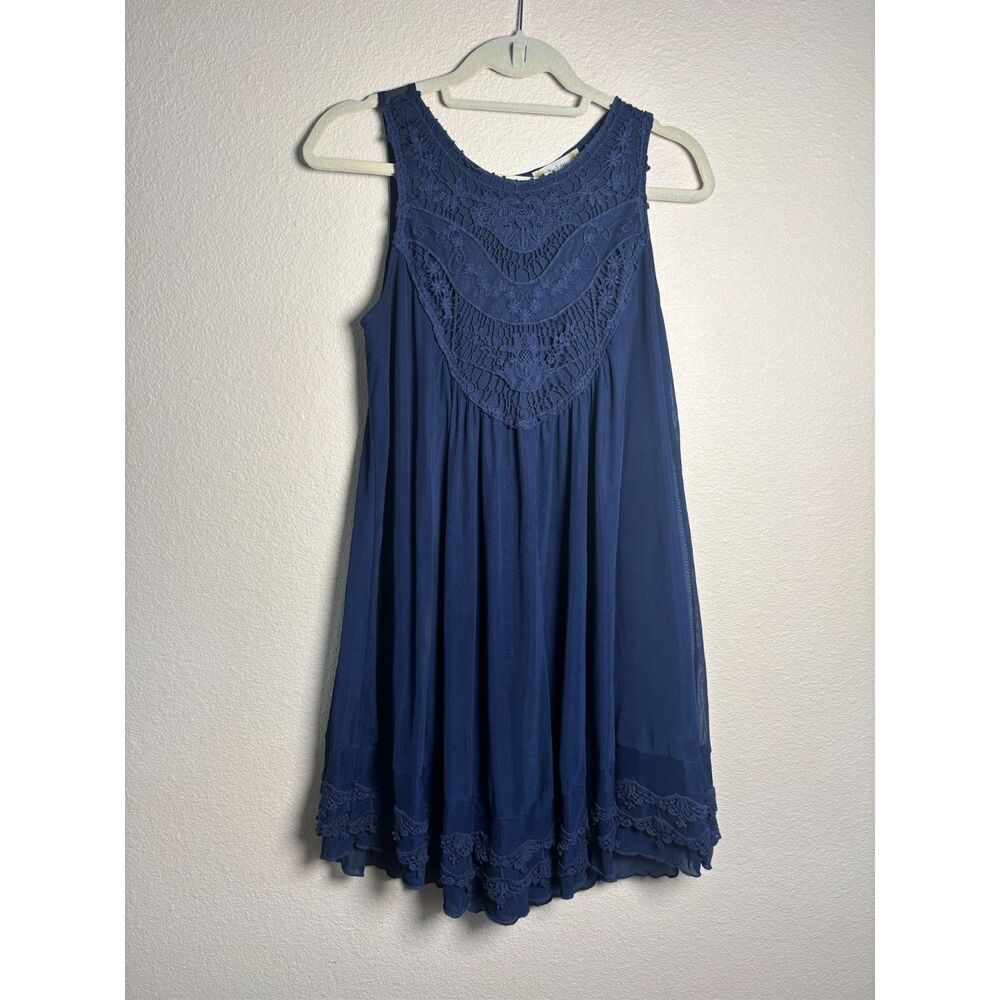 altard state womens blue dress with lace detailing size Small navy